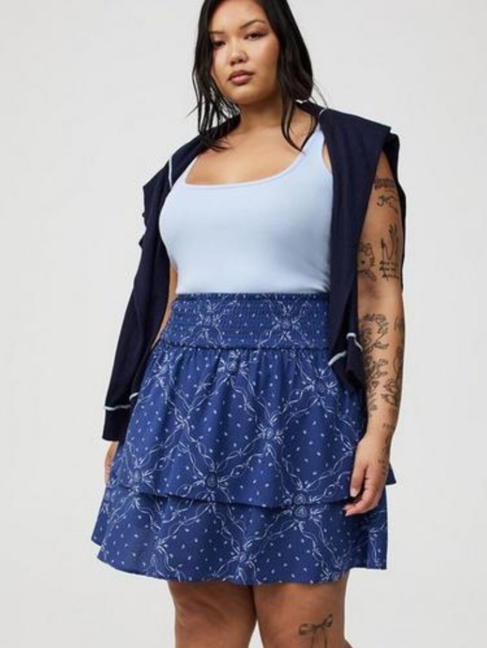 Torrid Navy & Light Blue Printed Tiered Mini Skirt 3X NWOT